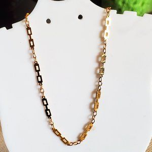 7" Gold Tone Fine Rectangle Link Bracelet Simple